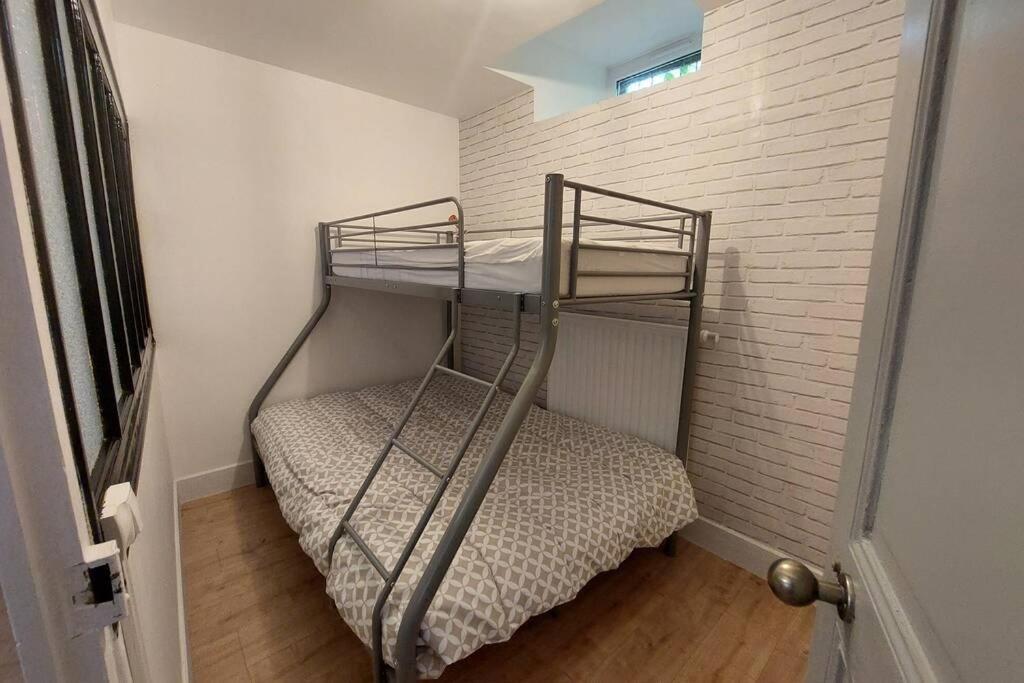 Villa Jean Julien - Les Cascades - Appartement T3 - 2 Chambres - 6 Personnes Mont-Dore Kültér fotó